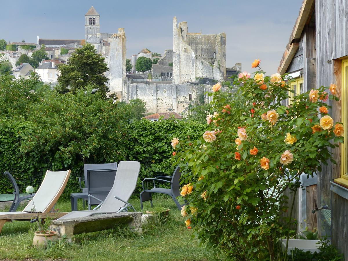 La Maison Rouge Chauvigny Exteriör bild